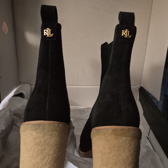 Lauren Ralph Lauren | Black Suede Marainna Chelsea Boot NWT Size 9 & 5 - Picture 6 of 16